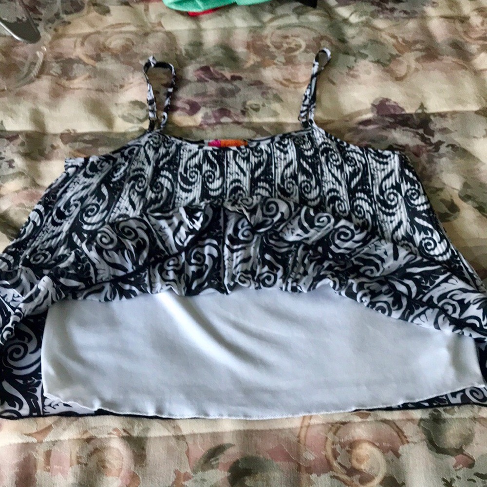 Spaghetti Strap Top - Picture 6 of 8